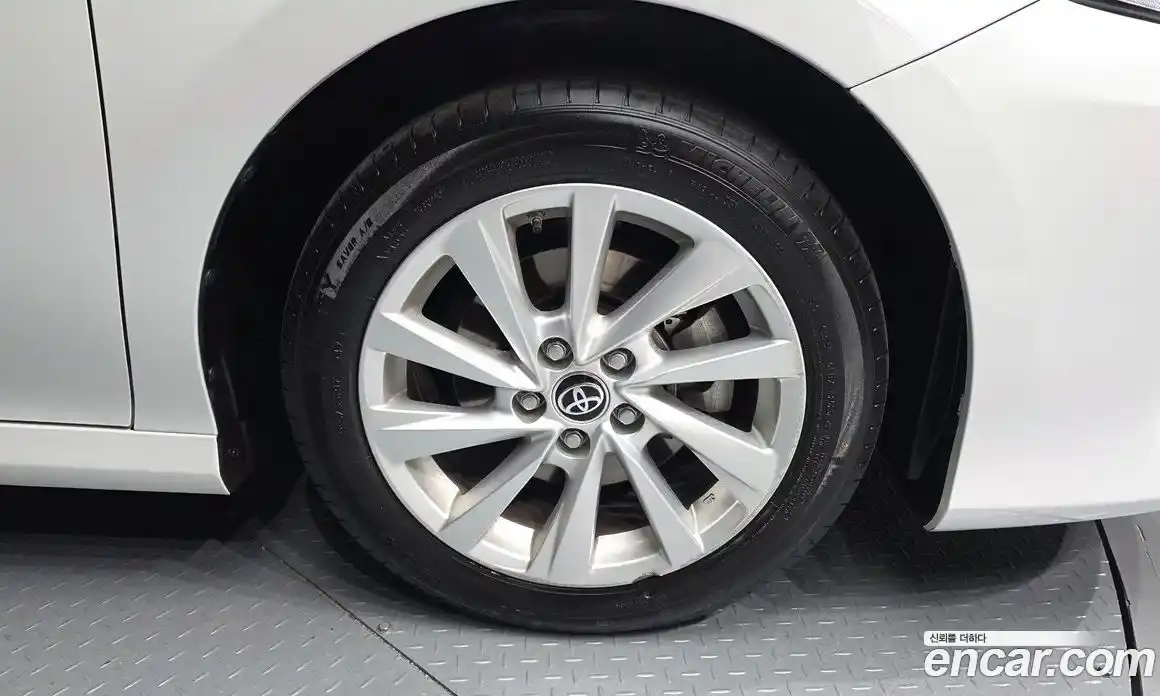 Toyota Camry 2024 2.5 автомат (гидро), фото 7 Toyota Camry 2024 2.5 автомат (гидро), фото 7
