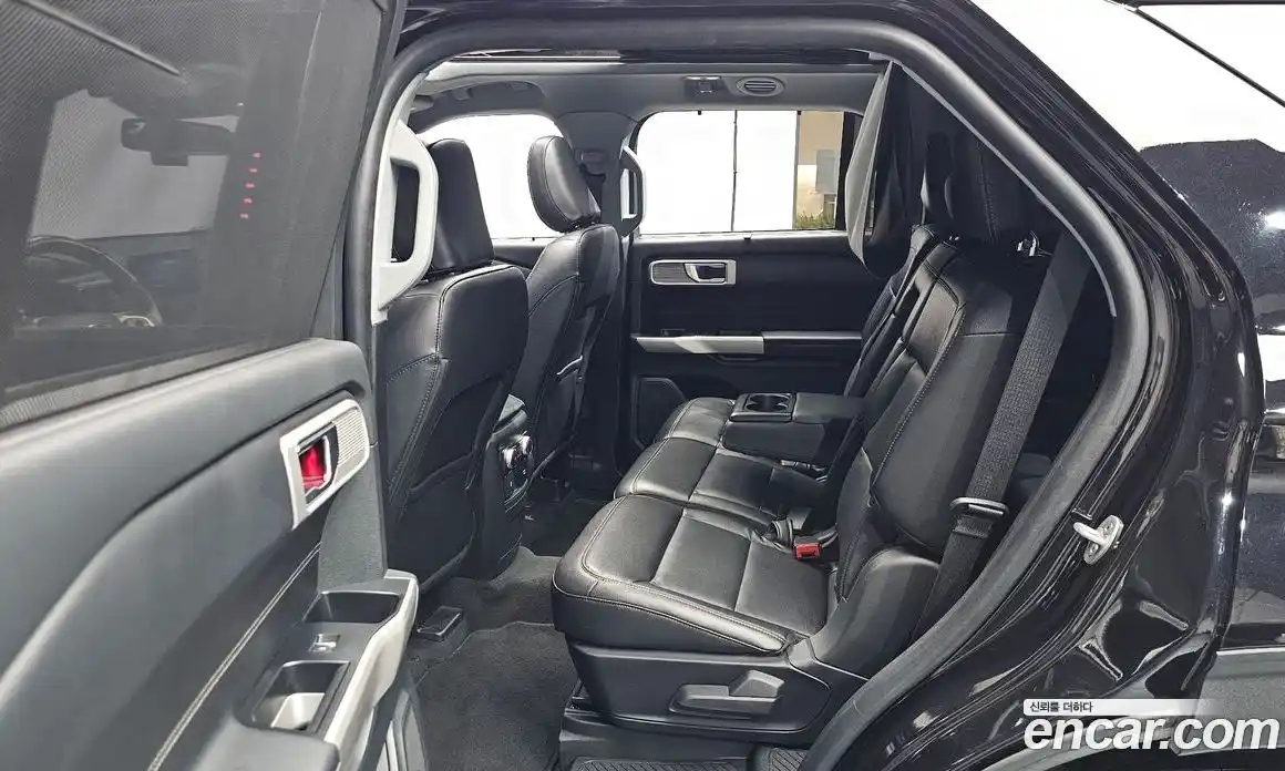 Ford Explorer 2022 2.3 автомат (гидро), фото 17