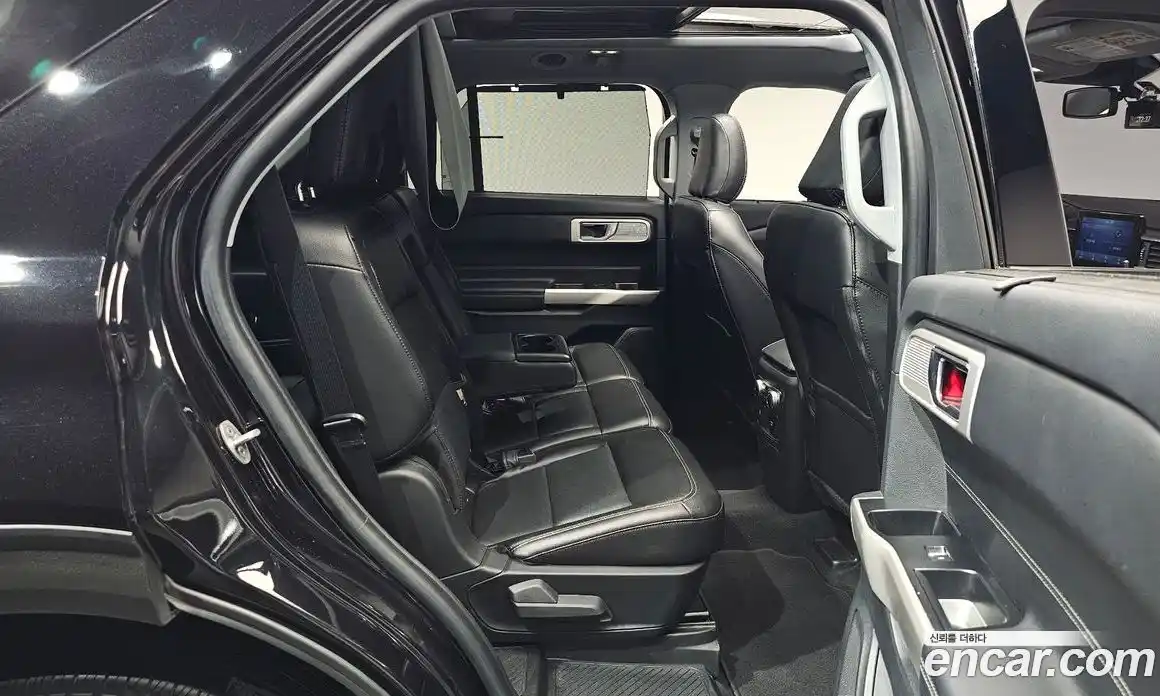 Ford Explorer 2022 2.3 автомат (гидро), фото 18