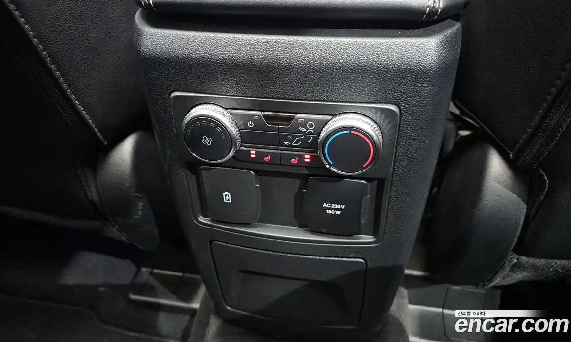 Ford Explorer 2022 2.3 автомат (гидро), фото 24