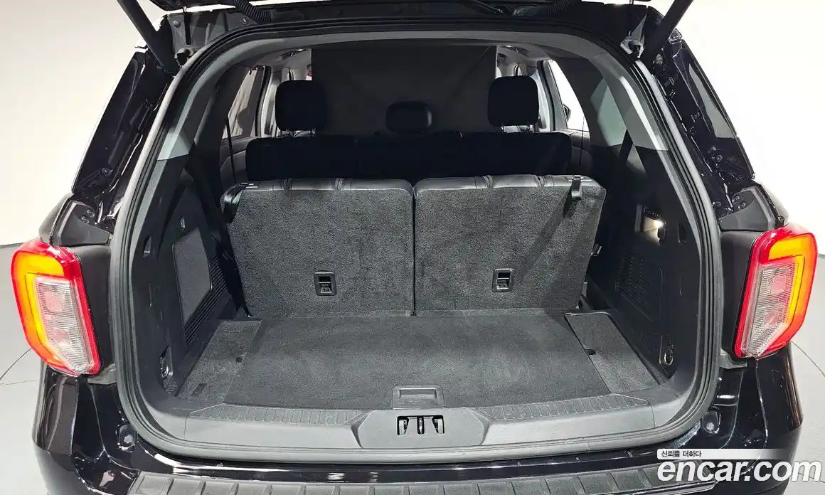 Ford Explorer 2022 2.3 автомат (гидро), фото 26