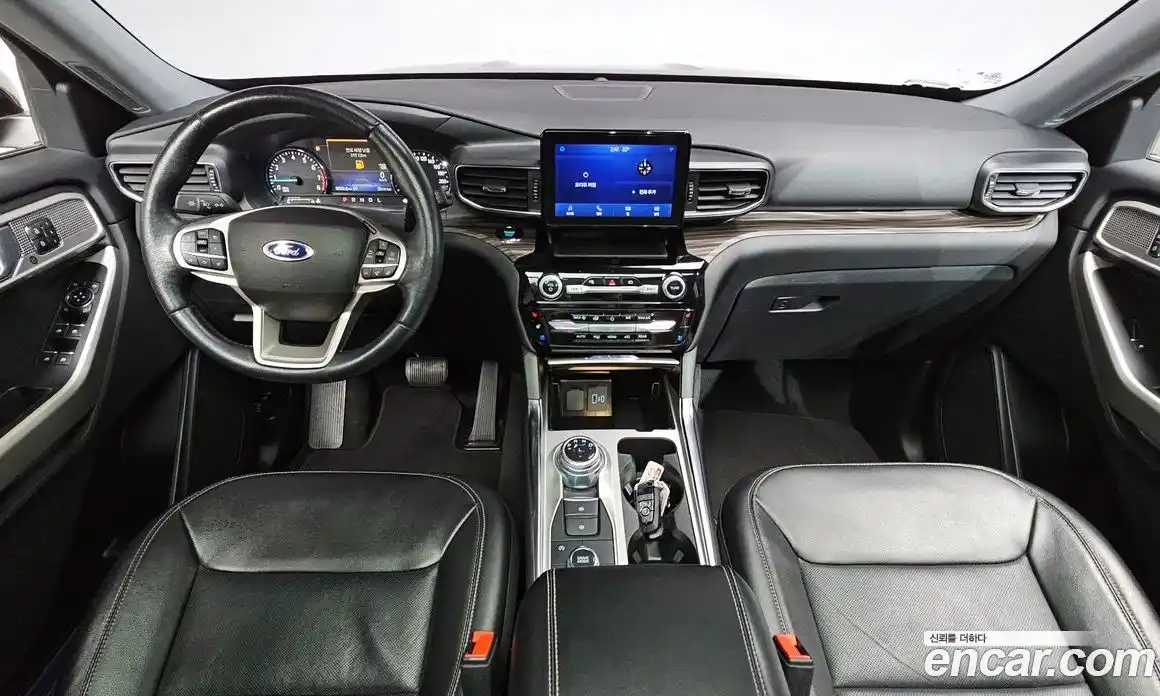 Ford Explorer 2022 2.3 автомат (гидро), фото 10
