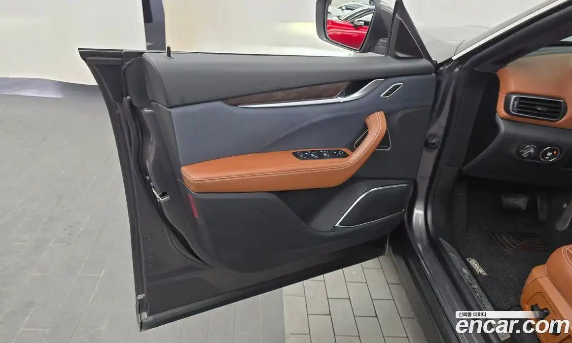 Maserati Levante 2020 3.0 автомат (гидро), фото 14 Maserati Levante 2020 3.0 автомат (гидро), фото 14