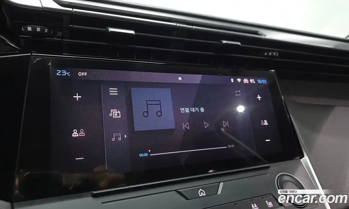 Peugeot 308 2023 1.5 автомат (гидро), фото 21