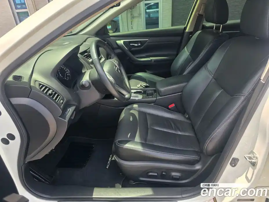 Nissan Altima 2017 2.5 автомат (гидро), фото 13 Nissan Altima 2017 2.5 автомат (гидро), фото 13