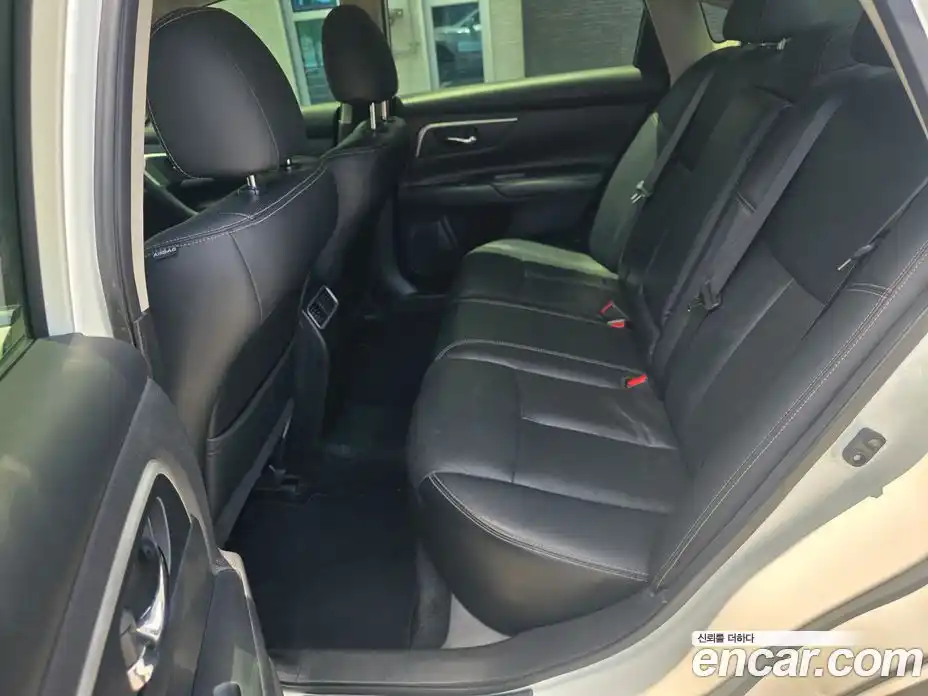 Nissan Altima 2017 2.5 автомат (гидро), фото 14 Nissan Altima 2017 2.5 автомат (гидро), фото 14