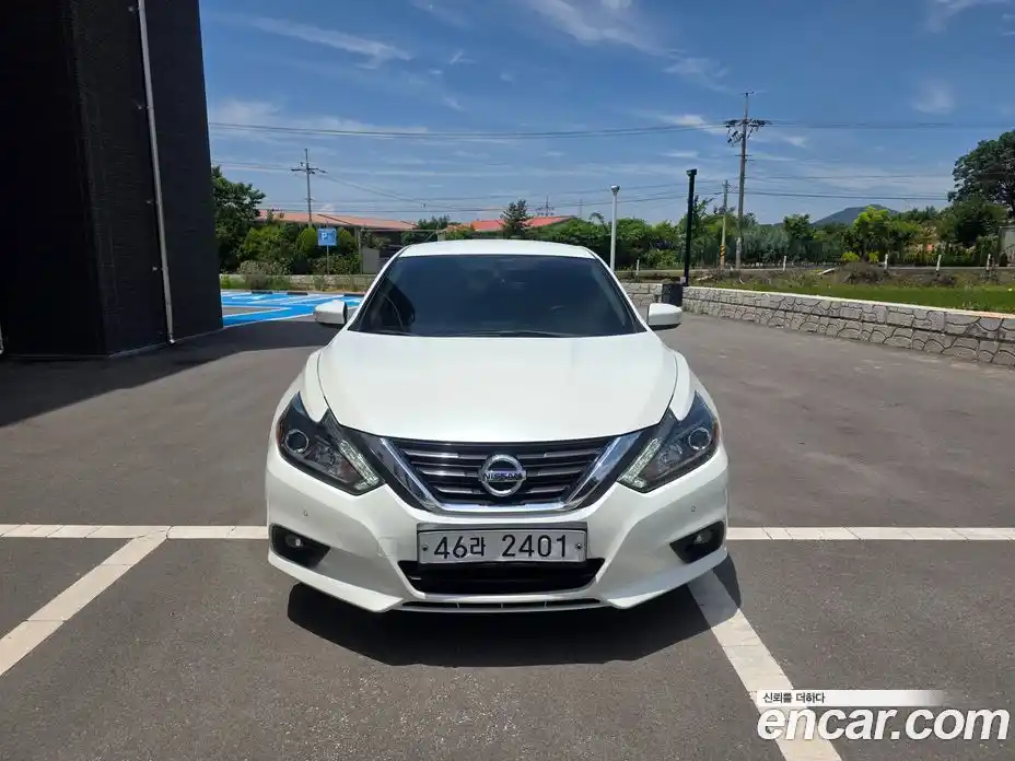 Nissan Altima 2017 2.5 автомат (гидро), фото 2 Nissan Altima 2017 2.5 автомат (гидро), фото 2