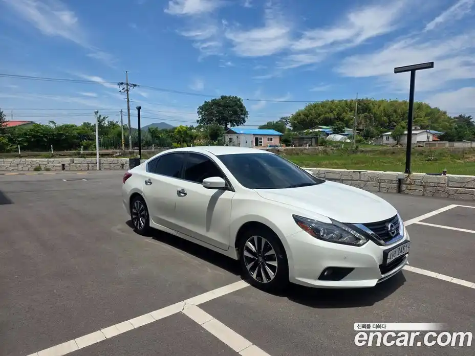Nissan Altima 2017 2.5 автомат (гидро), фото 3 Nissan Altima 2017 2.5 автомат (гидро), фото 3