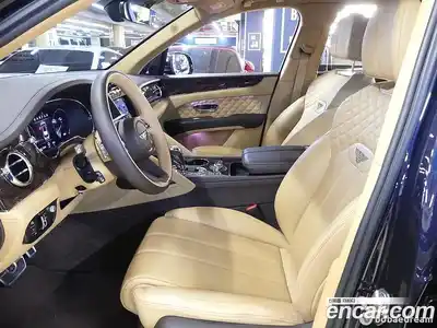Bentley Bentayga 2022 4.0 автомат (гидро), миниатюра 6 Bentley Bentayga 2022 4.0 автомат (гидро), миниатюра 6