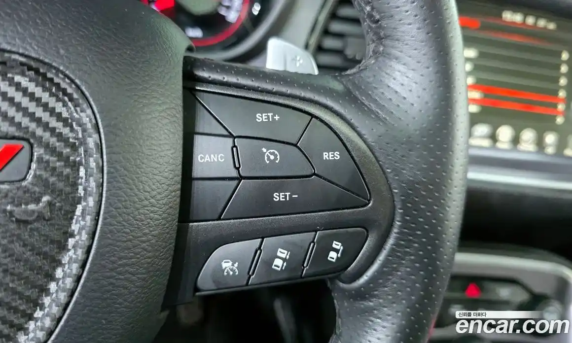 Dodge Challenger 2017 5.7 автомат (гидро), фото 25 Dodge Challenger 2017 5.7 автомат (гидро), фото 25