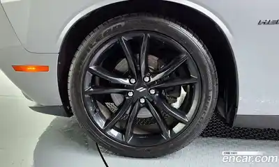 Dodge Challenger 2017 5.7 автомат (гидро), миниатюра 5 Dodge Challenger 2017 5.7 автомат (гидро), миниатюра 5