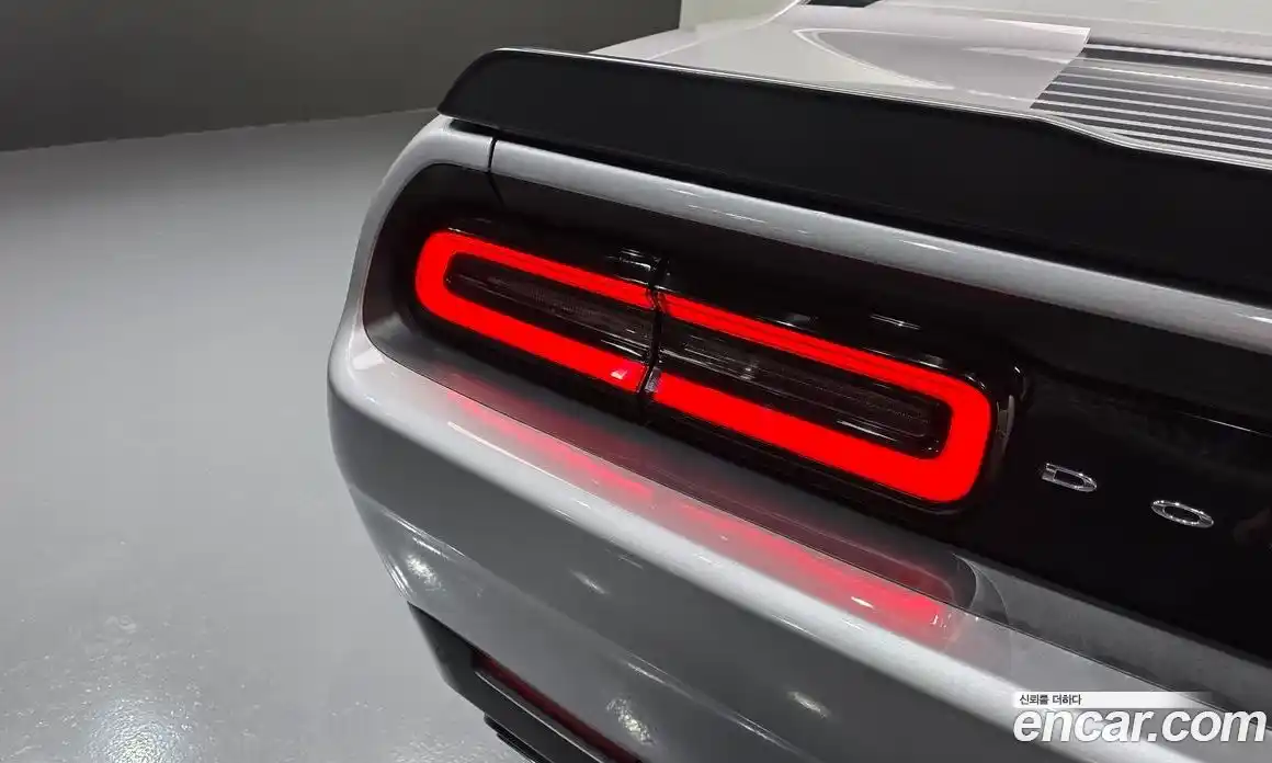Dodge Challenger 2017 5.7 автомат (гидро), фото 9 Dodge Challenger 2017 5.7 автомат (гидро), фото 9