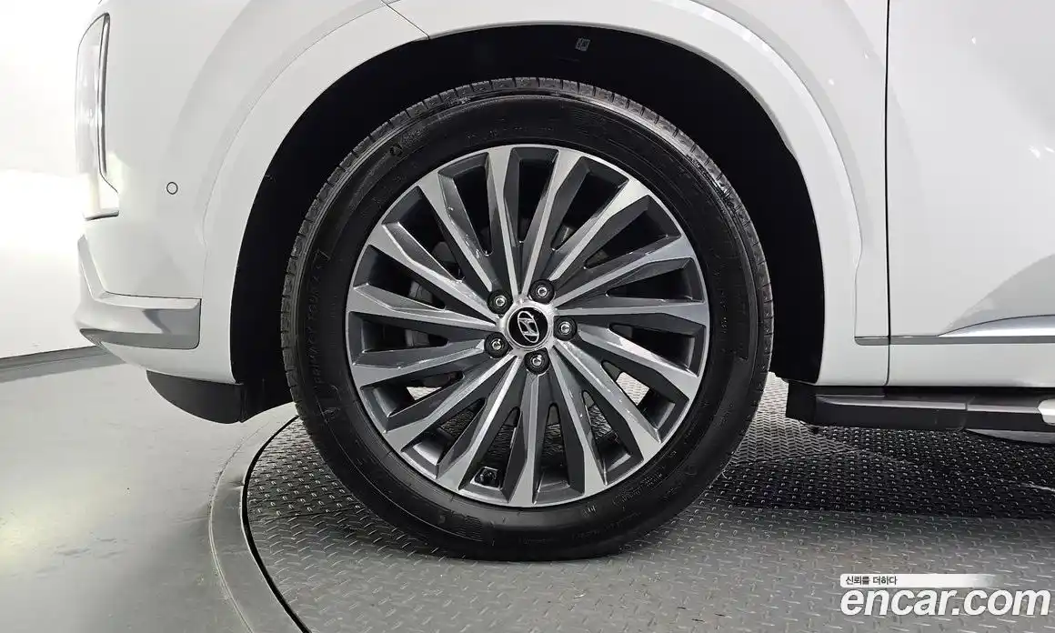 Hyundai Palisade 2023 3.8 автомат (гидро), фото 5