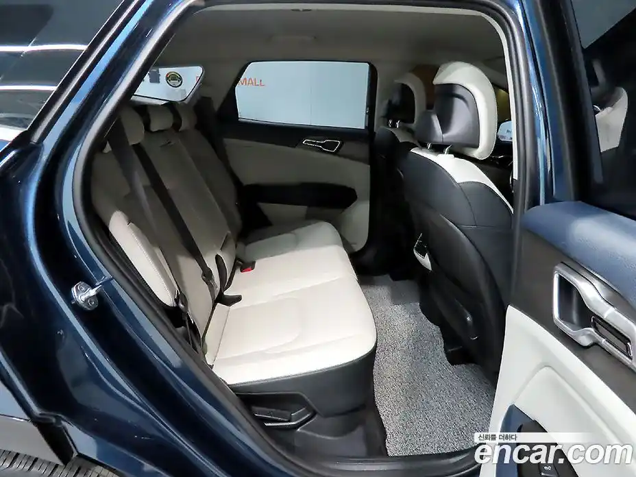 Kia Sportage 2022 1.6 автомат (гидро), фото 12