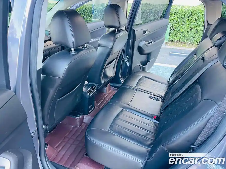 Chevrolet Orlando 2012 2.0 автомат (гидро), фото 12
