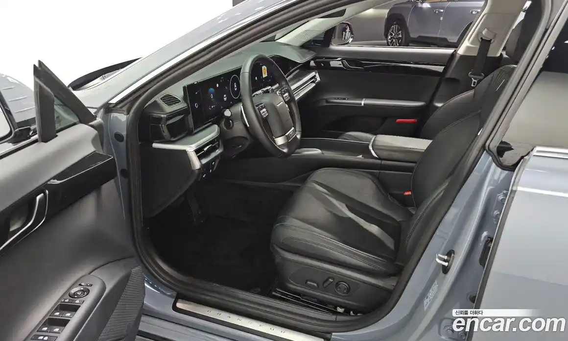 Hyundai Grandeur 2025 2.5 автомат (гидро), фото 11