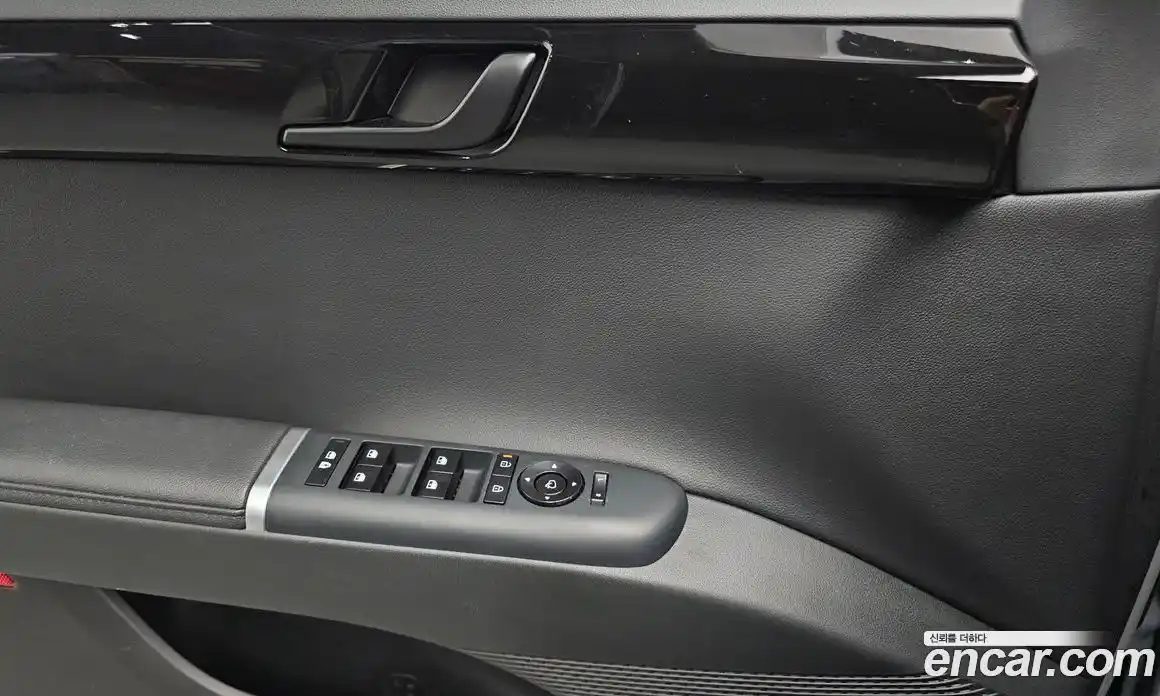 Hyundai Grandeur 2025 2.5 автомат (гидро), фото 17