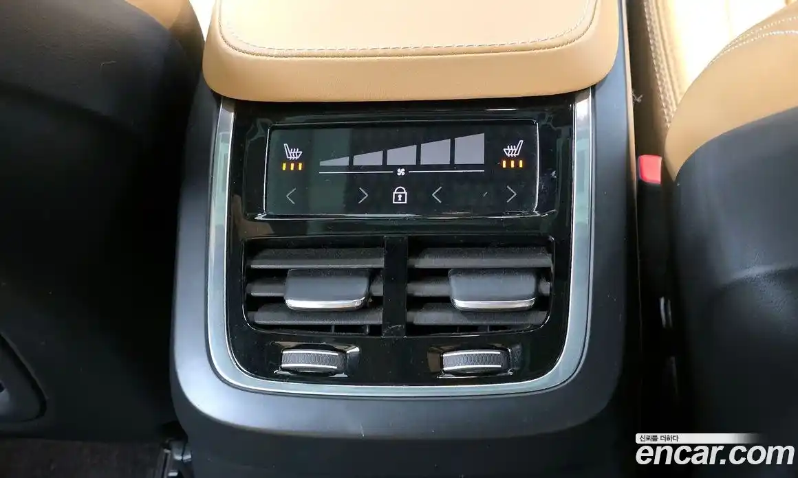 Volvo XC90 2023 2.0 автомат (гидро), фото 18