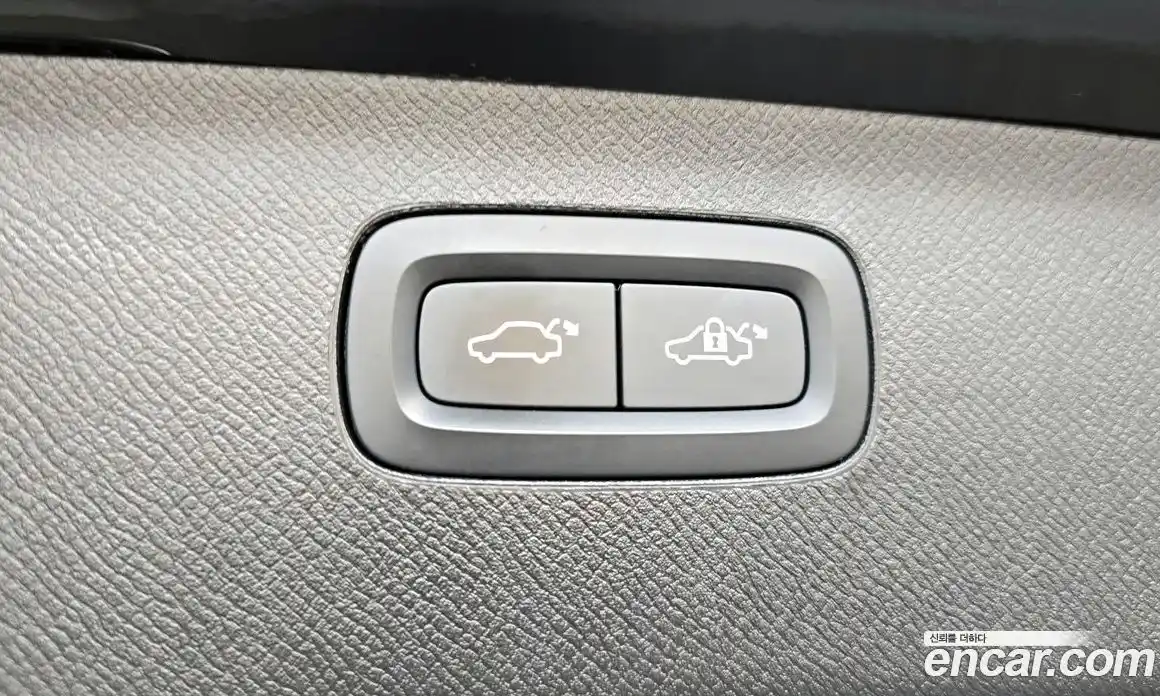 Volvo XC90 2023 2.0 автомат (гидро), фото 20