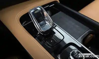 Volvo XC90 2023 2.0 автомат (гидро), миниатюра 9