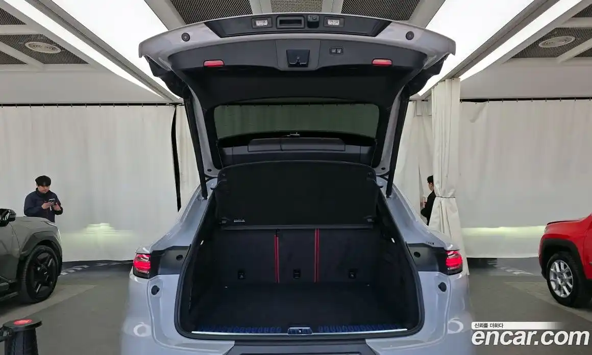 Porsche Cayenne 2021 3.0 автомат (гидро), фото 32