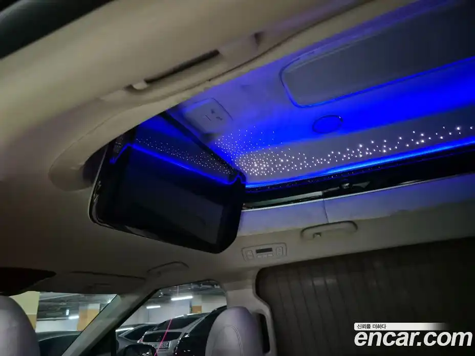 Kia Carnival 2026 1.6 автомат (гидро), фото 11
