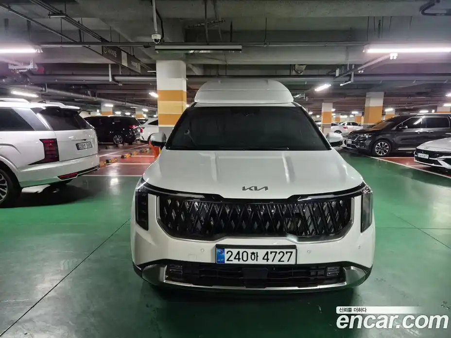 Kia Carnival 2026 1.6 автомат (гидро), фото 3