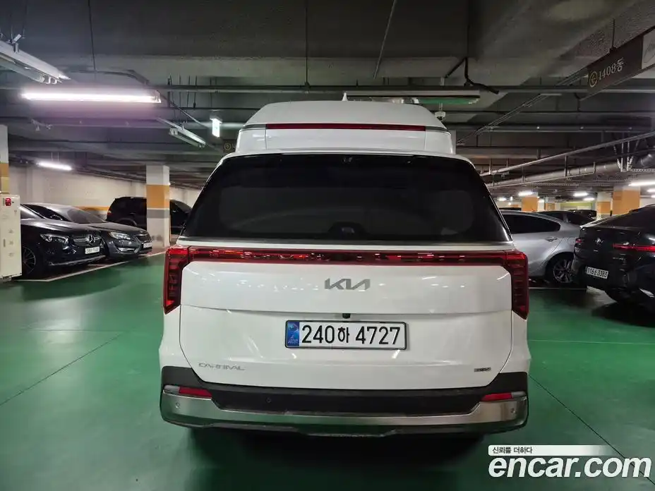 Kia Carnival 2026 1.6 автомат (гидро), фото 4