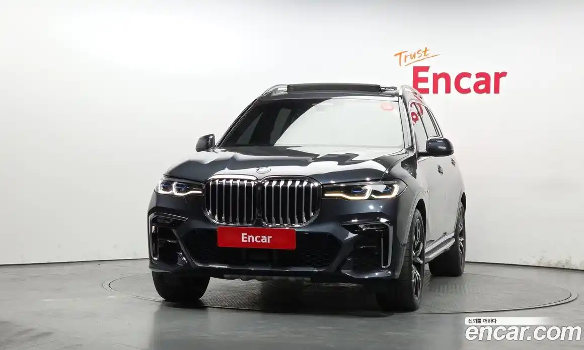 BMW X7 2022 3.0 автомат (гидро), фото 3