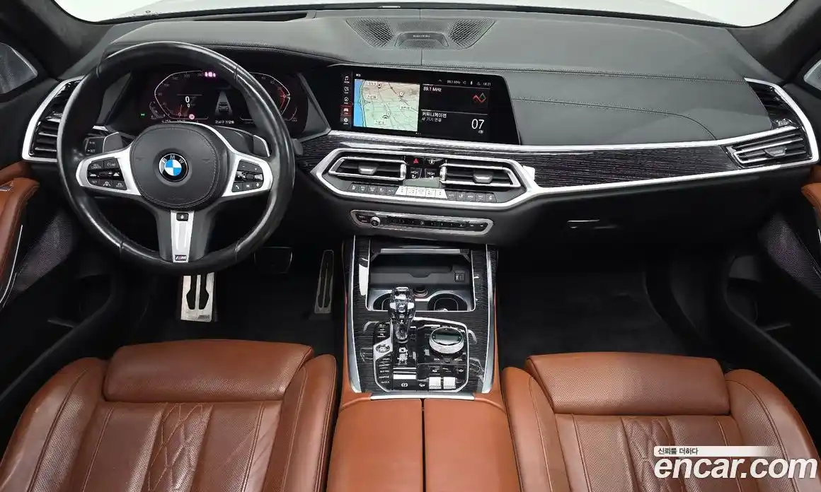 BMW X7 2022 3.0 автомат (гидро), фото 7
