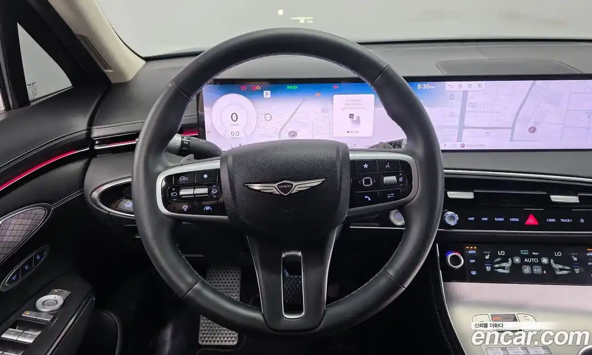 Genesis GV70 2025 2.5 автомат (гидро), фото 19