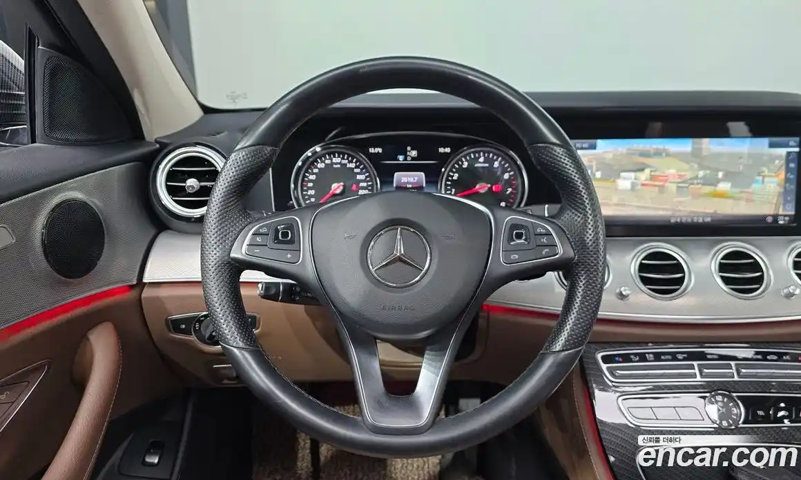 Mercedes-Benz E-Class 2018 2.0 автомат (гидро), фото 17
