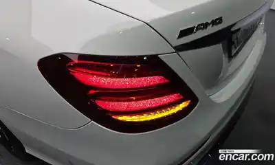 Mercedes-Benz E-Class 2018 2.0 автомат (гидро), миниатюра 8