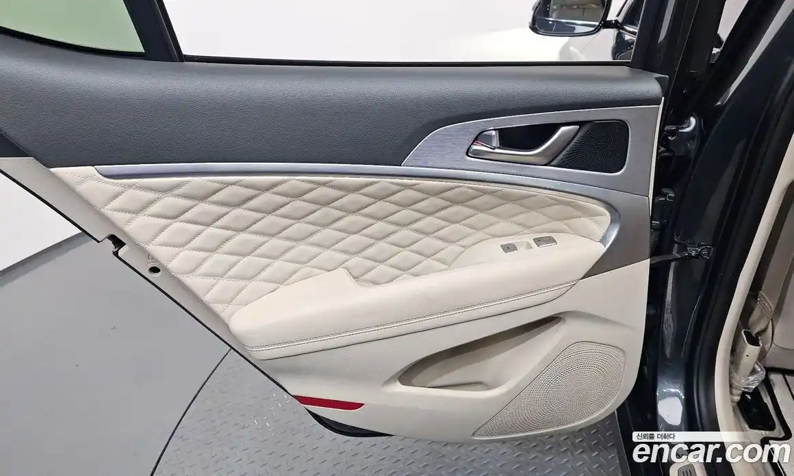 Genesis G70 2018 2.0 автомат (гидро), фото 15