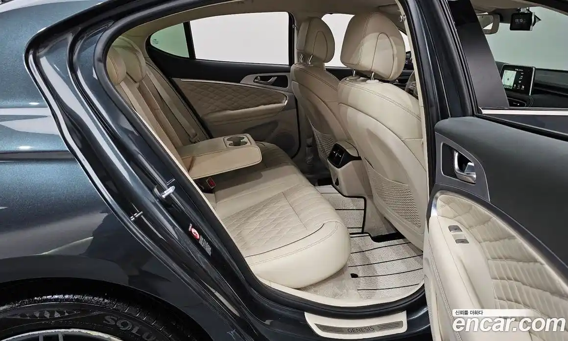Genesis G70 2018 2.0 автомат (гидро), фото 17