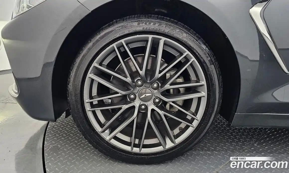 Genesis G70 2018 2.0 автомат (гидро), фото 5