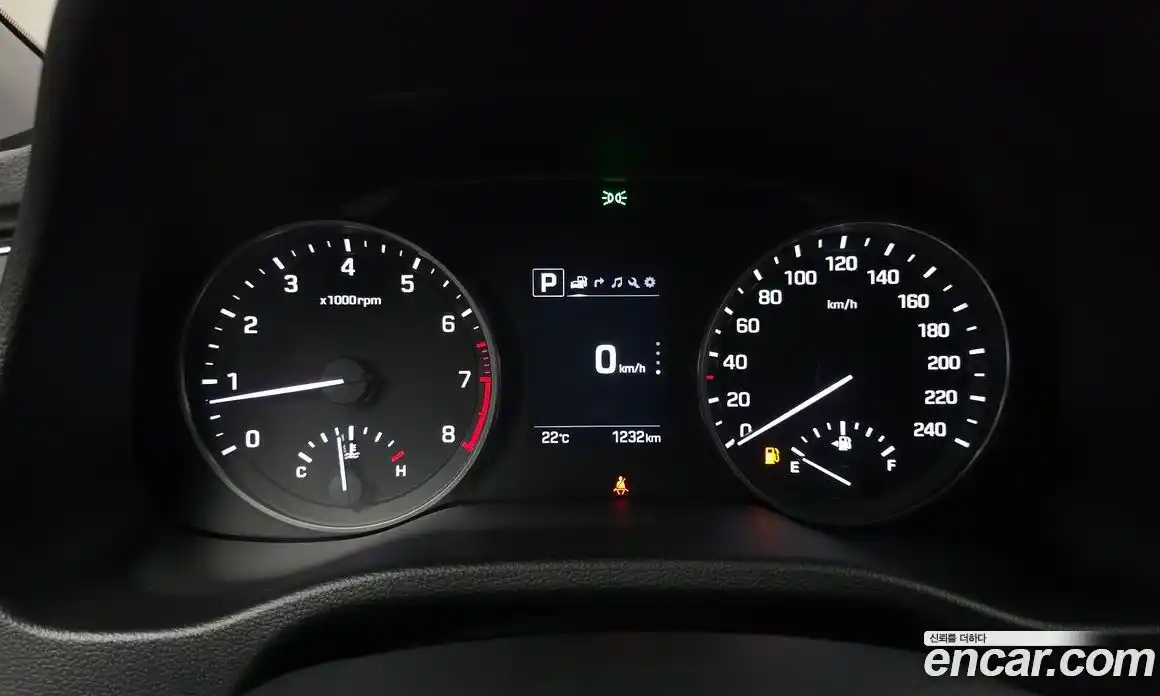 Hyundai Avante 2017 1.6 автомат (гидро), фото 11