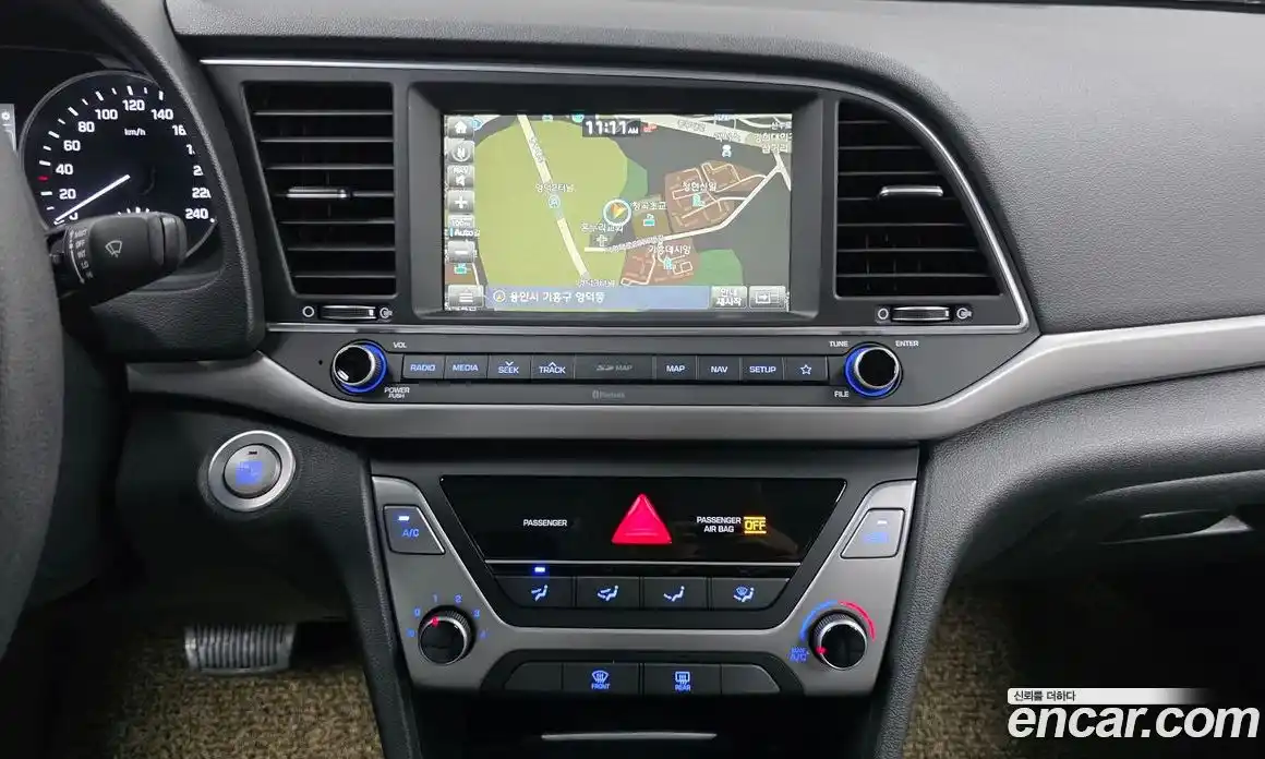 Hyundai Avante 2017 1.6 автомат (гидро), фото 19