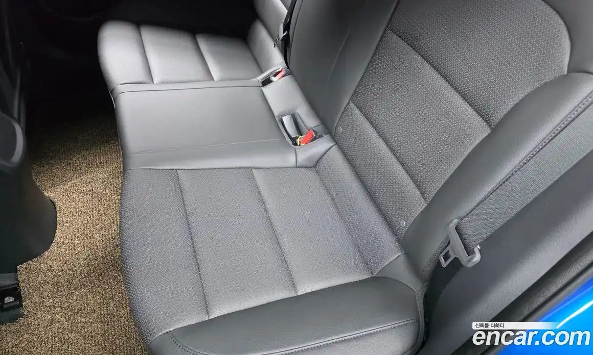 Hyundai Avante 2017 1.6 автомат (гидро), фото 30