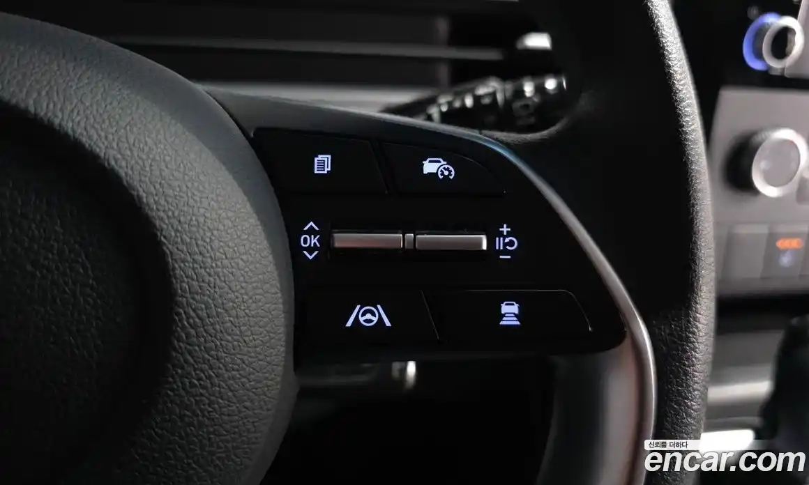Hyundai Staria 2022 2.2 автомат (гидро), фото 19