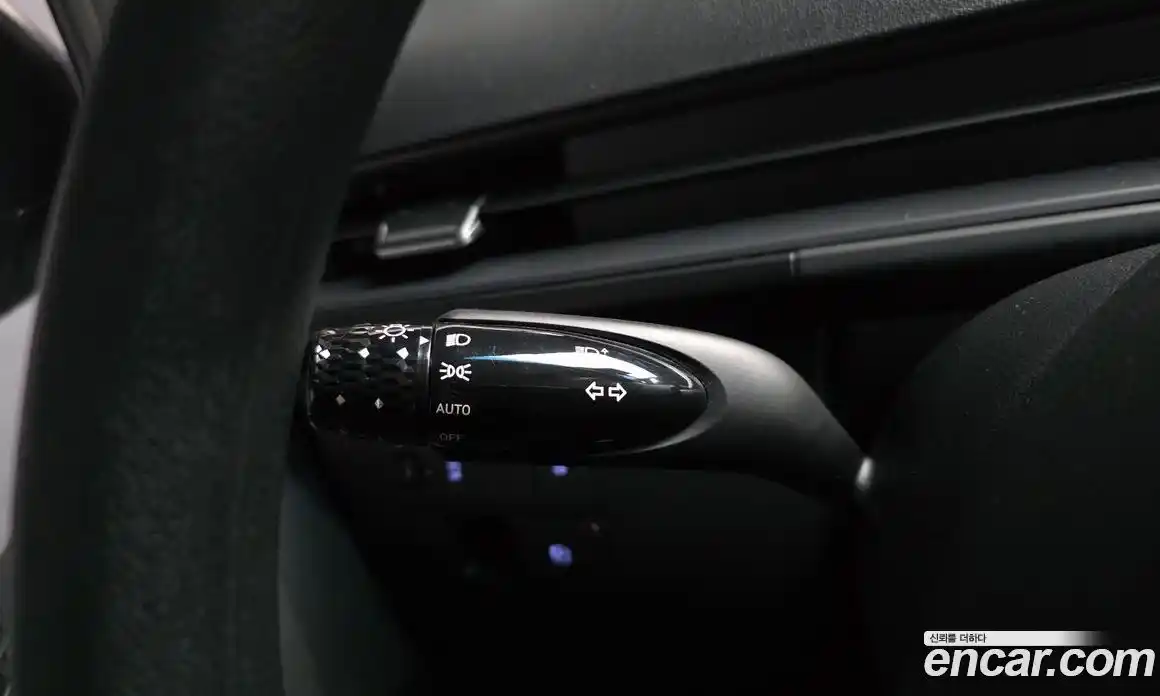 Hyundai Staria 2022 2.2 автомат (гидро), фото 23