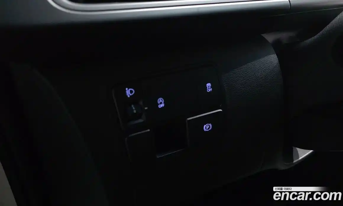 Hyundai Staria 2022 2.2 автомат (гидро), фото 24