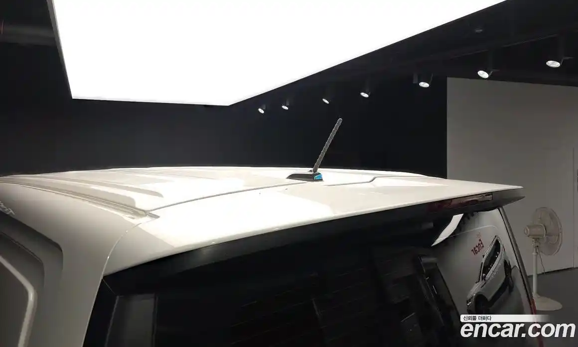 Hyundai Staria 2022 2.2 автомат (гидро), фото 30