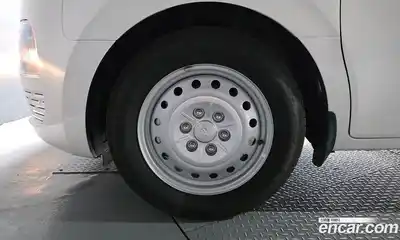 Hyundai Staria 2022 2.2 автомат (гидро), миниатюра 5