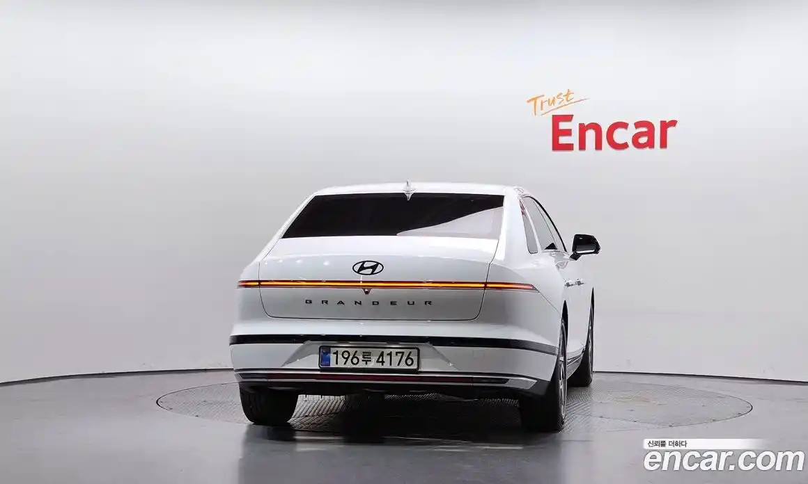 Hyundai Grandeur 2025 1.6 автомат (гидро), фото 4