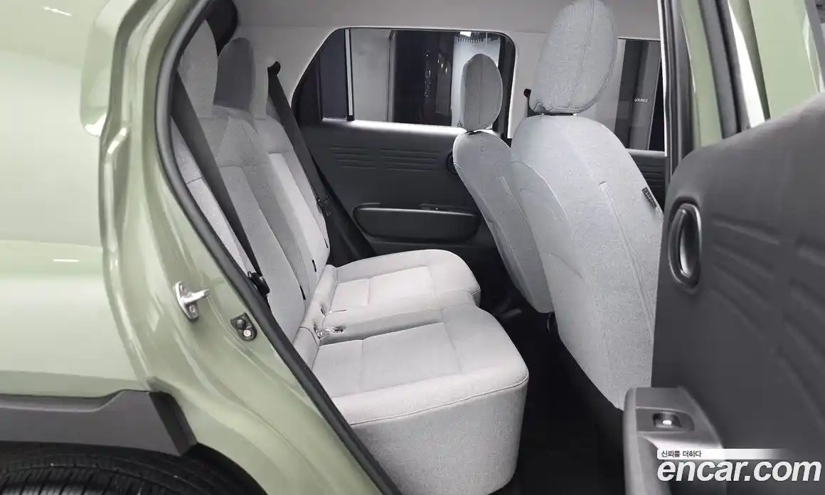 Hyundai Casper 2021 1.0 автомат (гидро), фото 17