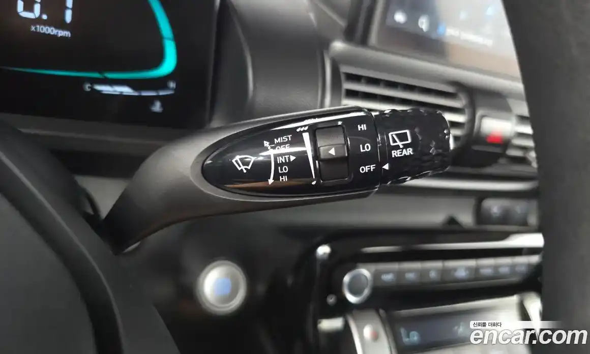 Hyundai Casper 2021 1.0 автомат (гидро), фото 26
