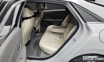 Hyundai Avante 2023 1.6 автомат (гидро), миниатюра 12