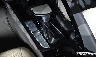 Hyundai Avante 2023 1.6 автомат (гидро), миниатюра 9