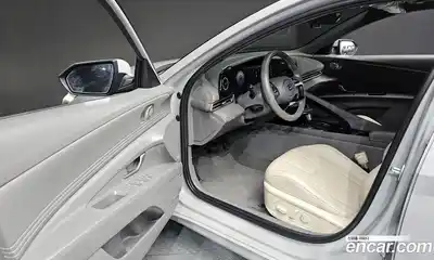 Hyundai Avante 2023 1.6 автомат (гидро), миниатюра 10